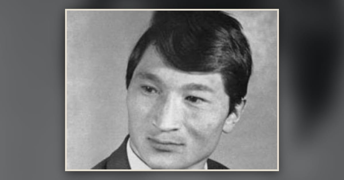Хүү минь чамд авьяас байна, гэвч монгол хэлийг төгс эзэмших хэрэгтэй