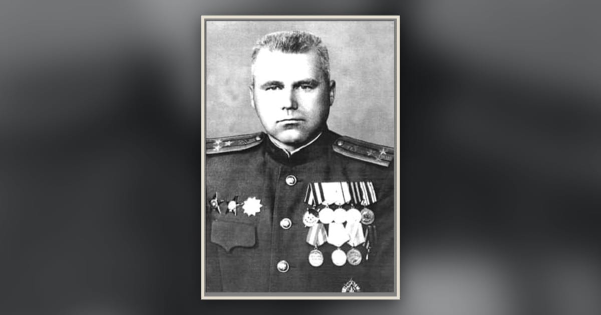 Квантуны армийг буулгаж авсан зальт эр